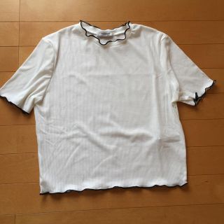 ザラ(ZARA)のリブTシャツ(Tシャツ(半袖/袖なし))