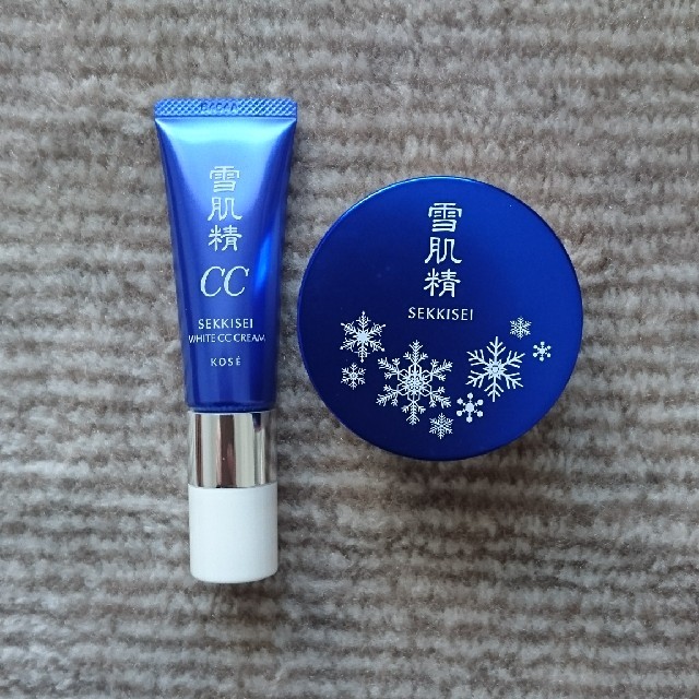 雪肌精(セッキセイ)のRINA様 専用 雪肌精 CCクリーム おしろい コスメ/美容のベースメイク/化粧品(BBクリーム)の商品写真
