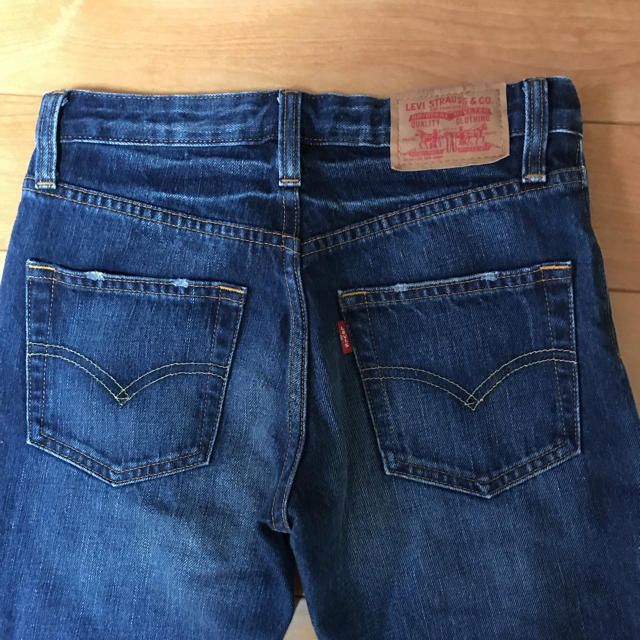 Levi's(リーバイス)のリーバイス子供ジーンズ キッズ/ベビー/マタニティのキッズ服男の子用(90cm~)(パンツ/スパッツ)の商品写真