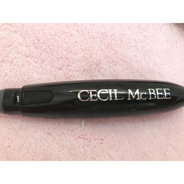 CECIL McBEE(セシルマクビー)の【新品】セシルマクビー 非売品 ホットビューラー  コスメ/美容のコスメ/美容 その他(その他)の商品写真