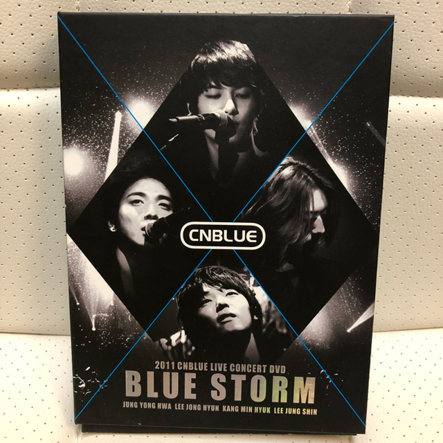 CNBLUE(シーエヌブルー)のCNBLUE デビュー初期のアルバム4セット！ エンタメ/ホビーのCD(K-POP/アジア)の商品写真