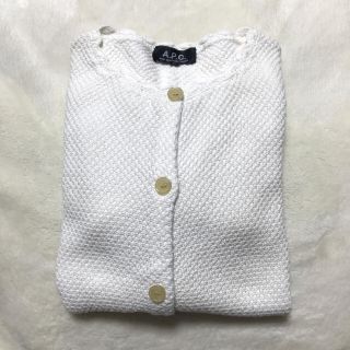 アーペーセー(A.P.C)の【値下げ】a.p.c.  クルーネックカーディガン  ホワイト(カーディガン)