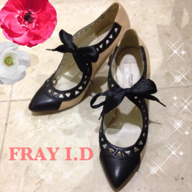 FRAY I.D(フレイアイディー)のFRAY I.D バイカラーパンプス♪ レディースの靴/シューズ(ハイヒール/パンプス)の商品写真