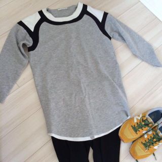 ザラ(ZARA)のZARA♡カジュアルトップス(トレーナー/スウェット)