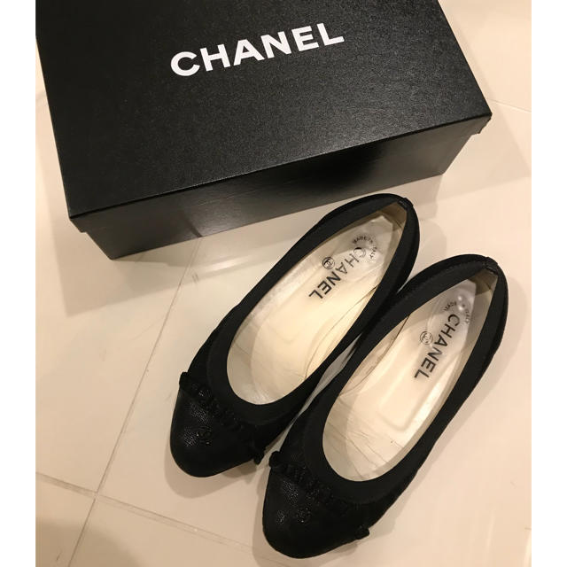 CHANEL(シャネル)のB♡様専用シャネル フラットシューズ 36.5  レディースの靴/シューズ(バレエシューズ)の商品写真