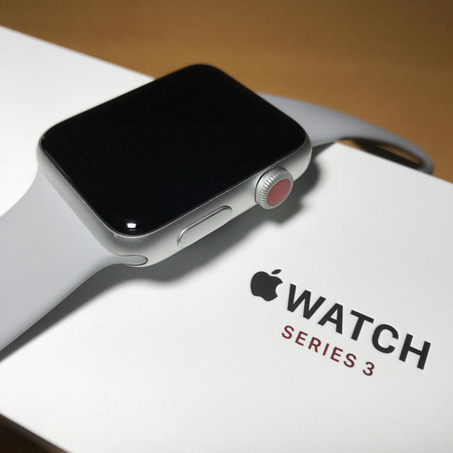 Apple Watch series3 セルラー 42mm 美品 【メーカー直売】 51.0%OFF
