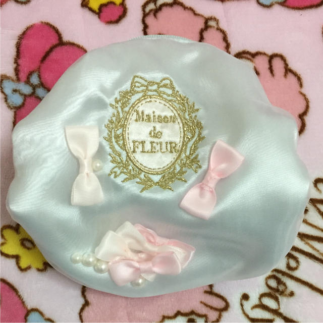 Maison de FLEUR(メゾンドフルール)のメゾンドフルール♡ポーチ レディースのファッション小物(ポーチ)の商品写真