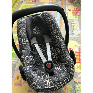 マキシコシ(Maxi-Cosi)のMAXI-COSIペブル オリジナルカバー＆エアバギー用アダプター(自動車用チャイルドシート本体)