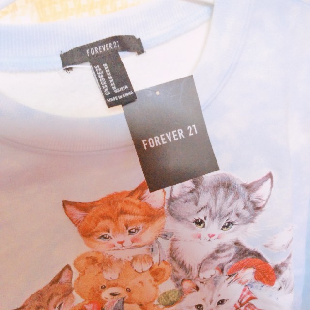 FOREVER 21(フォーエバートゥエンティーワン)のForever21 猫 トレーナー ブルー レディースのトップス(トレーナー/スウェット)の商品写真