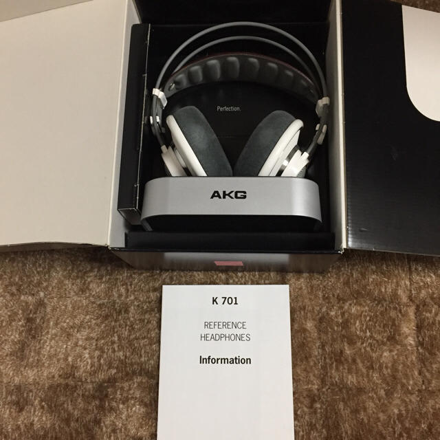 AKG K701 ヘッドホン 希少なオーストリア製 AKG K701 ヘッドホン 希少なオーストリア製
