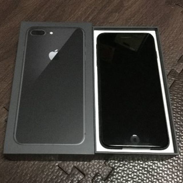 iPhone - 【新品未使用】 SIMフリー iPhone8 Plus 64GB スペースグレー