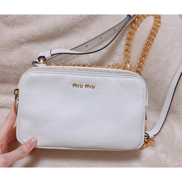 極美品❤️MIU MIU ミュウミュウ セミショルダーバッグ