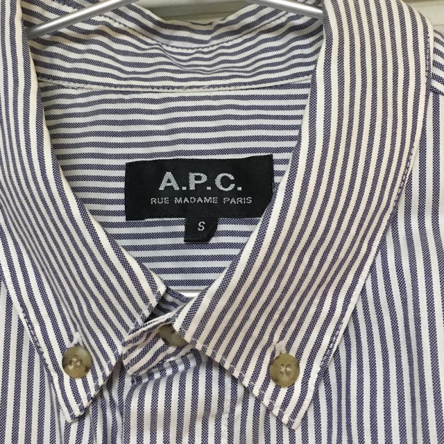 A.P.C(アーペーセー)のA.P.C ストライプシャツ(Sサイズ) メンズのトップス(シャツ)の商品写真