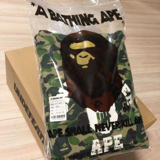 アベイシングエイプ(A BATHING APE)のBAPE UNDEFEATED ABC COLLEGE【Ｓ】 フード パーカー(パーカー)