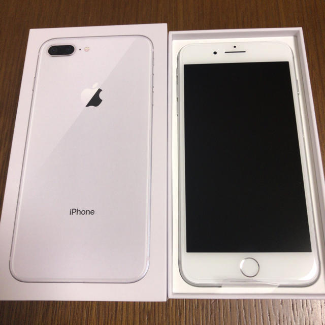 iPhone8 Plus ゴールド64GB SIMロック解除済み クーポンでお得