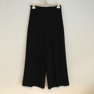 ザラ(ZARA)のZara ハイウエストセンタープレスワイドパンツ(クロップドパンツ)