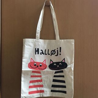 フライングタイガーコペンハーゲン(Flying Tiger Copenhagen)のFlying tiger ネコ🐱＆ハート❤柄トートバッグ(トートバッグ)