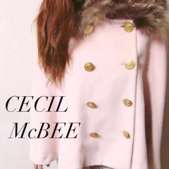 CECIL McBEE(セシルマクビー)のCECIL McBEE☆ファー付ポンチョ レディースのジャケット/アウター(ポンチョ)の商品写真