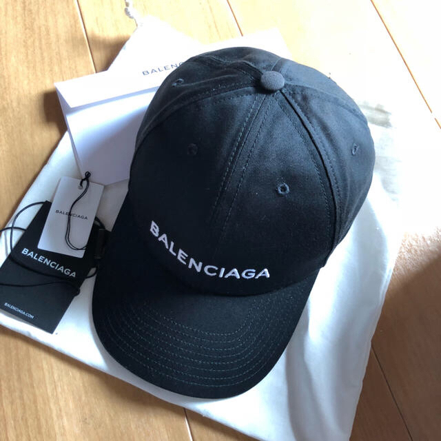 BALENCIAGA キャップ