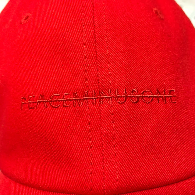 PEACEMINUSONE(ピースマイナスワン)のPEACEMINUSONE 初期キャップ メンズの帽子(キャップ)の商品写真