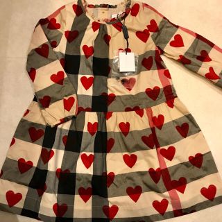 バーバリー(BURBERRY)の新品 バーバリーチルドレン 完売ハートワンピース 4y(ワンピース)