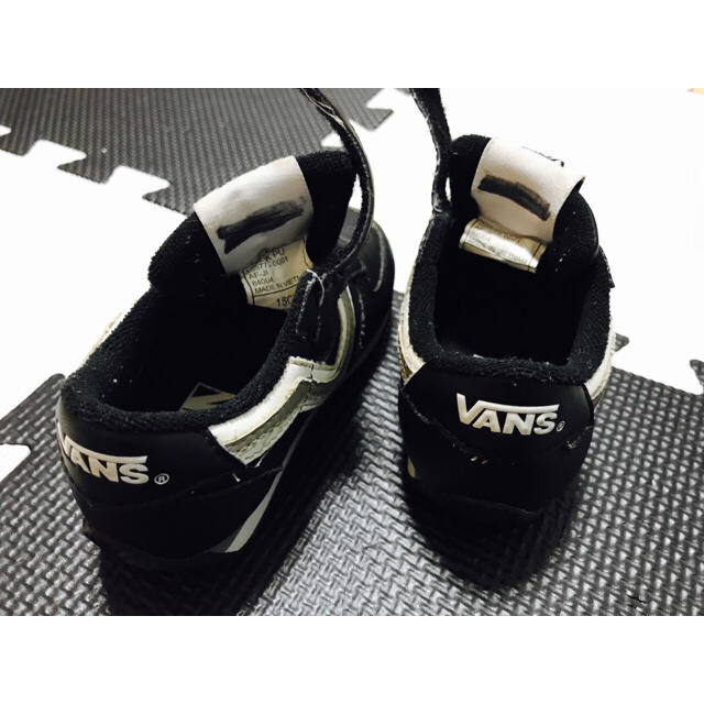 VANS(ヴァンズ)の【美品】vans/スニーカー/15/子供靴/バンズ/ブラック キッズ/ベビー/マタニティのキッズ靴/シューズ(15cm~)(スニーカー)の商品写真