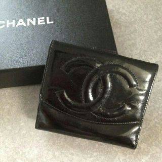 シャネル(CHANEL)のシャネル 財布 エナメル ？(財布)