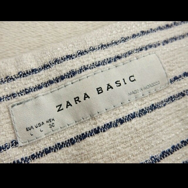 ZARA(ザラ)のZARA ザラ ノーカラージャケット レディースのジャケット/アウター(ノーカラージャケット)の商品写真