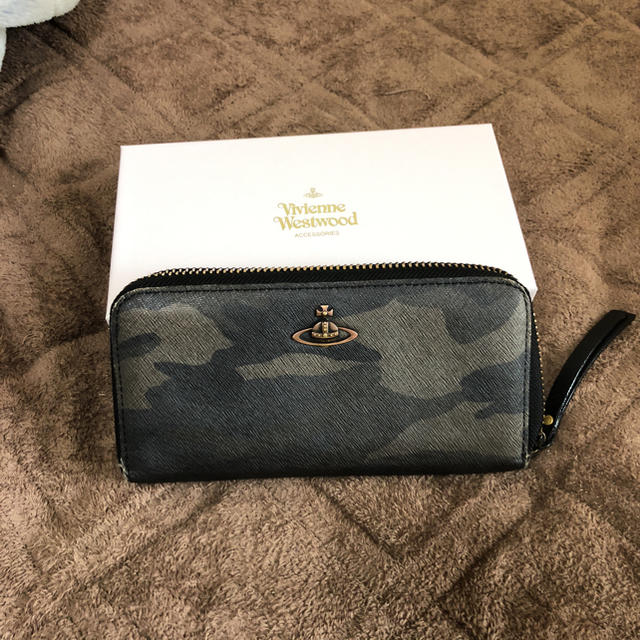 Vivienne Westwood(ヴィヴィアンウエストウッド)のヴィヴィアンウェストウッド カモフラ 財布 メンズのファッション小物(長財布)の商品写真