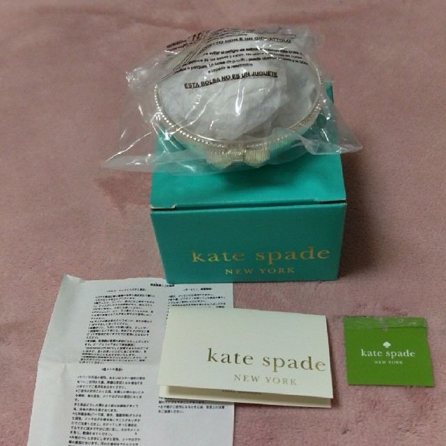 kate spade new york(ケイトスペードニューヨーク)の定価8,100円✨新品♥️ケイトスペード♥️グレースアベニュー リングホルダー インテリア/住まい/日用品のインテリア小物(小物入れ)の商品写真