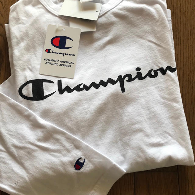 Champion(チャンピオン)の新品未使用！championメンズロンT メンズのトップス(Tシャツ/カットソー(七分/長袖))の商品写真
