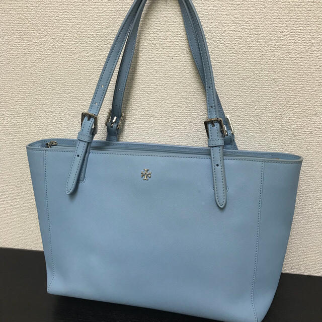 トリーバーチ  《美品》 トートバッグ  レザー  水色