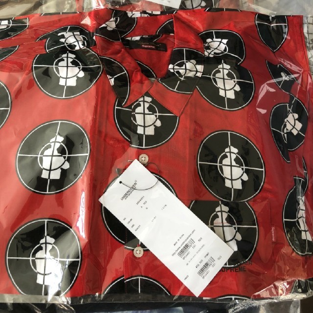 Supreme(シュプリーム)の【大特価！】Public Enemy Rayon Shirt メンズのトップス(シャツ)の商品写真