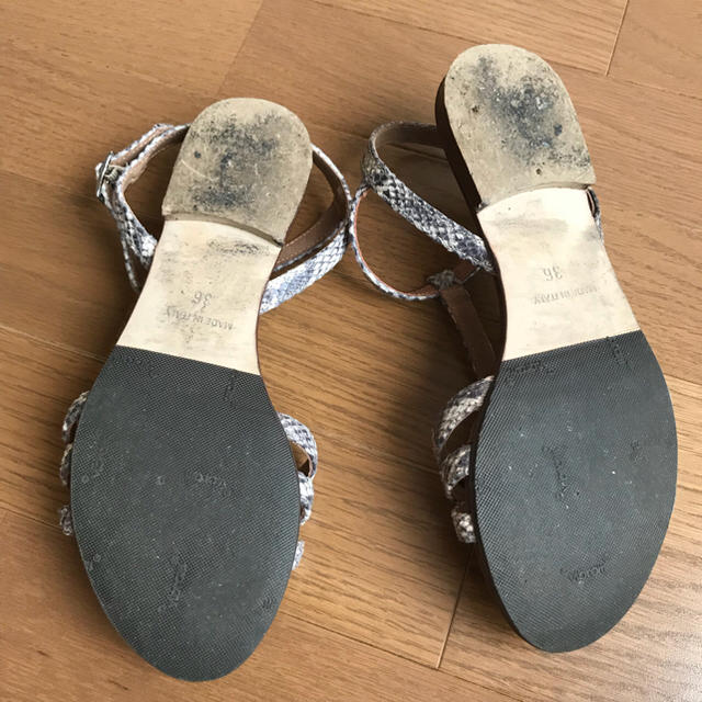 セレクト購入 イタリア製 パイソン柄レザーサンダル | patiooccitan.com