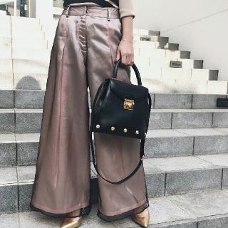 アメリヴィンテージ(Ameri VINTAGE)のameri VINTAGE  SHEER SHINY PANTS(カジュアルパンツ)