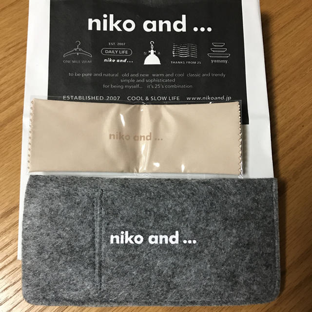 niko and...(ニコアンド)のNiko and…メガネケース(フェルト)新品 レディースのアクセサリー(その他)の商品写真