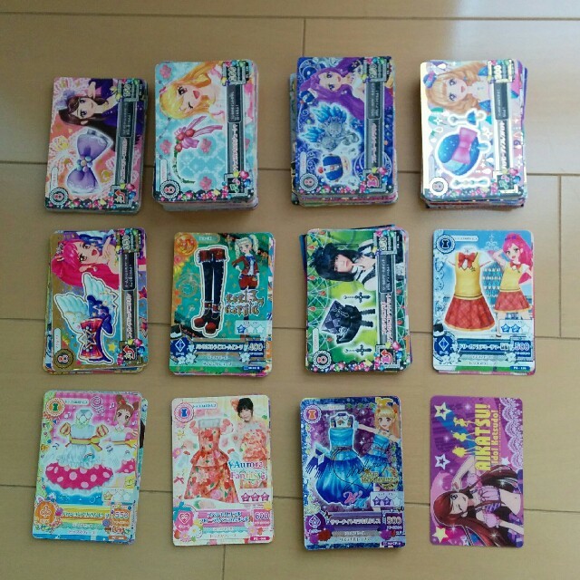 アイカツ! - アイカツカード 221枚 ファン証明書 中古の通販 by アイカツ! - アイカツカード 221枚 ファン証明書 中古の通販 by