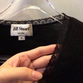 ジルスチュアート(JILLSTUART)のジルスチュワート♡レースが可愛いVニット(ニット/セーター)