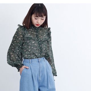 メルロー(merlot)の新品メルローmerlot 花柄シフォンブラウス☆グリーン(シャツ/ブラウス(長袖/七分))