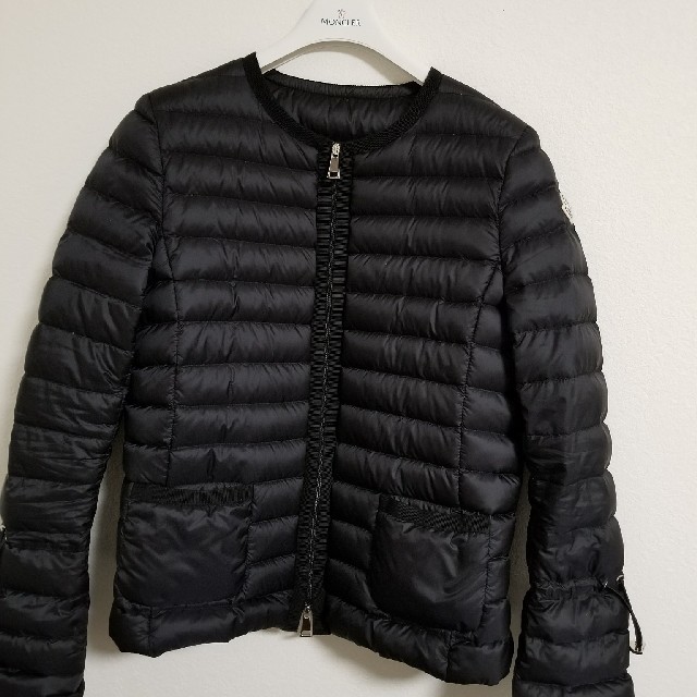 ダウンジャケットMONCLER レディース春夏新作