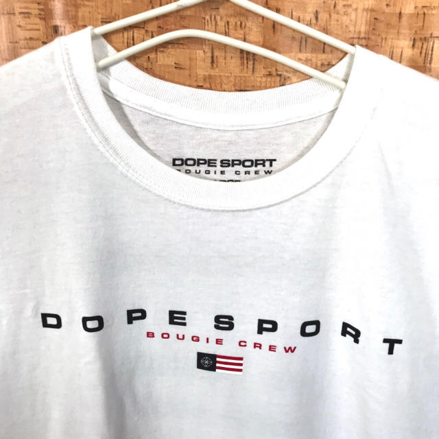 バックプリント 新品 ♪ DOPE SPORT Tシャツ L 白 ドープ メンズのトップス(Tシャツ/カットソー(半袖/袖なし))の商品写真