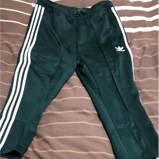 アディダス(adidas)のadidas Originalsクロップドパンツ！新品タグ付き、(その他)