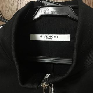 GIVENCHY - givenchy トラックジャージ 上の通販 by そう's shop ...