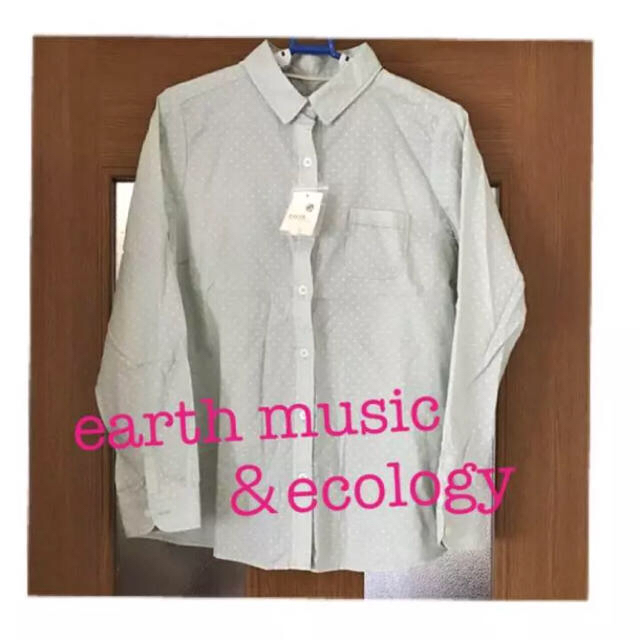 earth music & ecology(アースミュージックアンドエコロジー)の新品☆ドットシャツ レディースのトップス(シャツ/ブラウス(長袖/七分))の商品写真