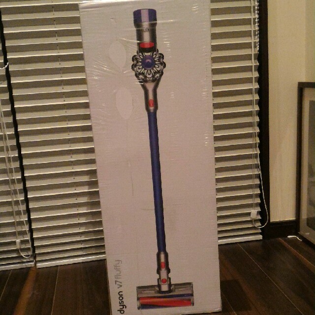 Dyson - ダイソン　V7　fluffy