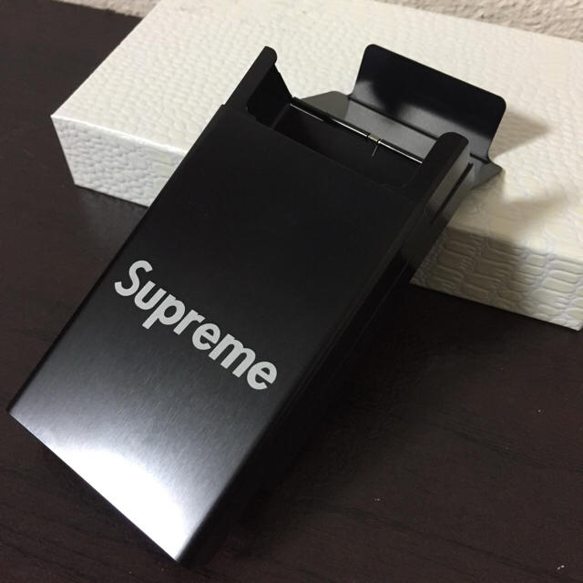 Supreme タバコケース