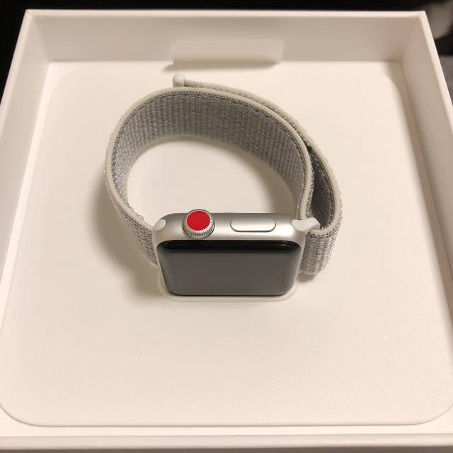 ほぼ新品 AppleWatch series3 GPS＋セルラー