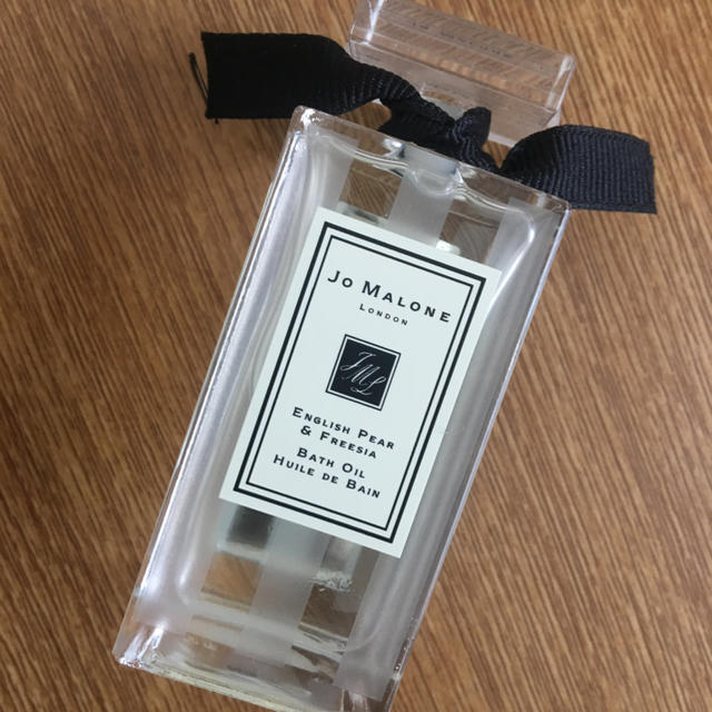 Jo Malone(ジョーマローン)のJo Malone バスオイル コスメ/美容のボディケア(入浴剤/バスソルト)の商品写真