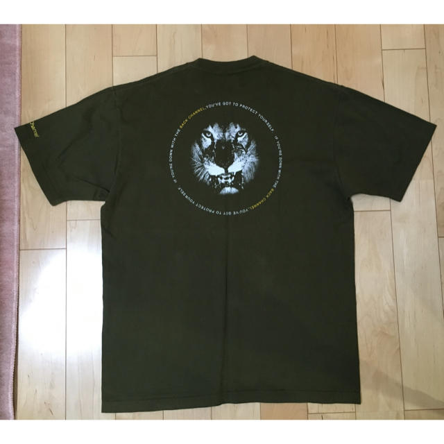 Back Channel(バックチャンネル)のbackchannel BC lion TEE Ｌサイズ カーキ メンズのトップス(Tシャツ/カットソー(半袖/袖なし))の商品写真