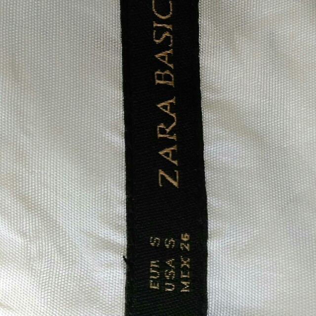 ZARA(ザラ)のZARA　上品ワンピース　 レディースのワンピース(ひざ丈ワンピース)の商品写真